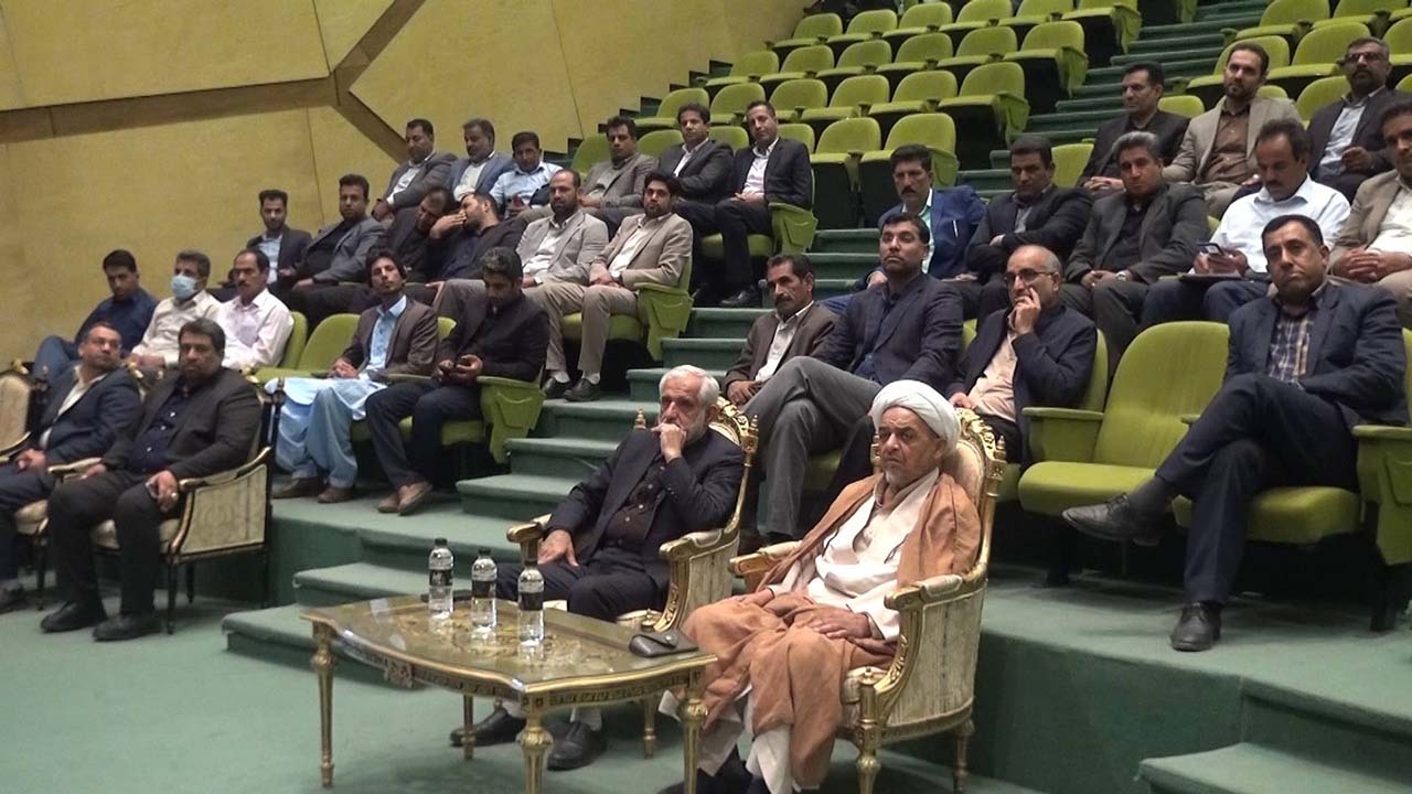 فقر و فقدان آموزش، اولین مشکل شوراها در کشور