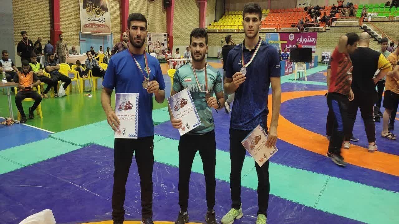 درخشش کشتی گیران بسیجی قزوین در مسابقات کشوری