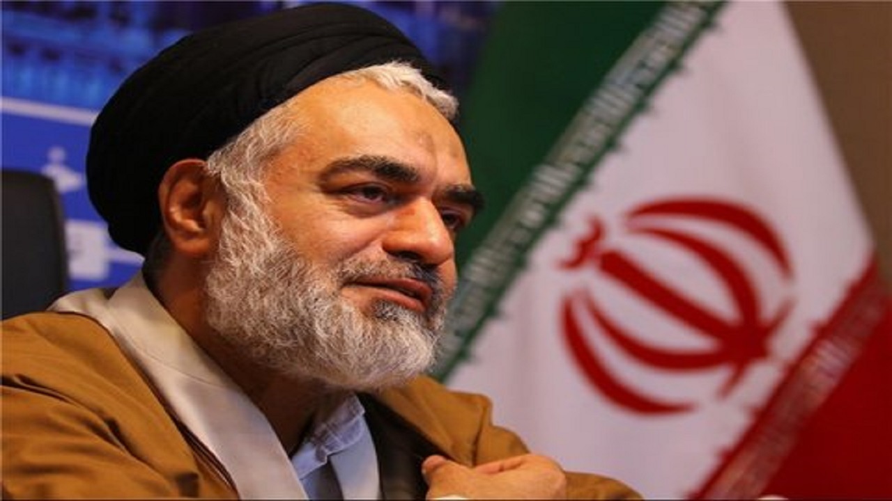 حجاب پرچم عقلانیت، اخلاق و مقاومت در برابر دشمنان است