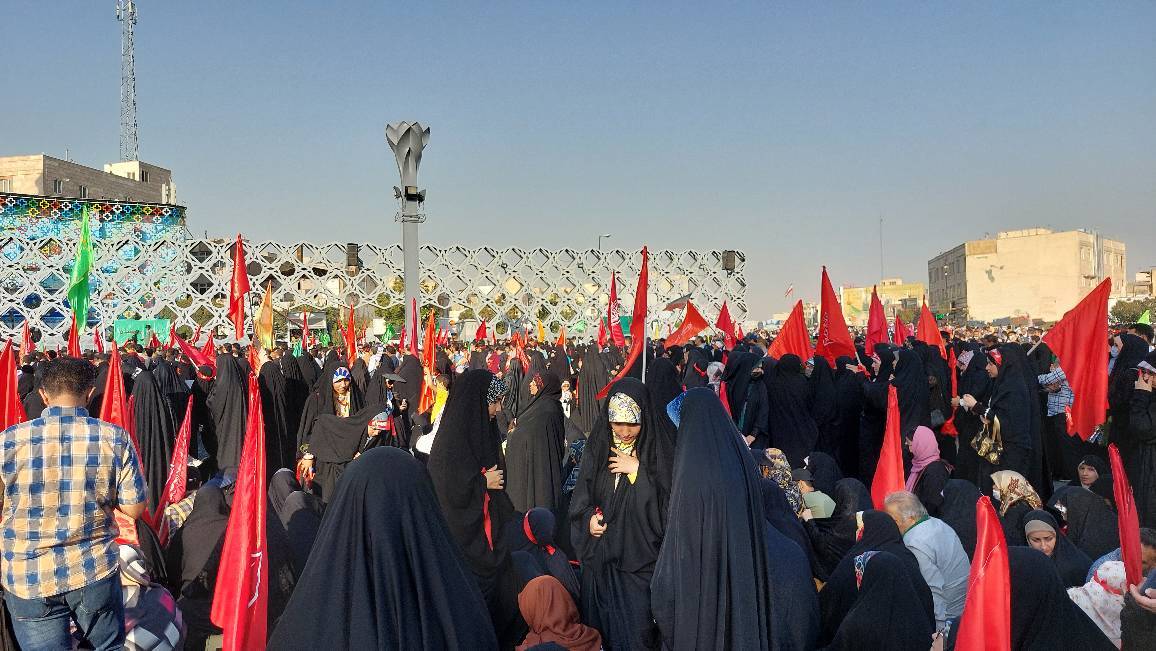 اجتماع بزرگ مردمی بیعت با امام زمان(عج) برگزار شد