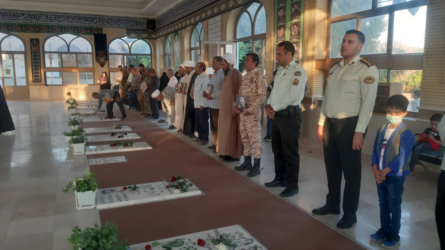 تجدید میثاق با شهدا در مناطق مختلف کرمان