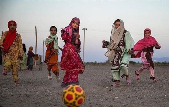 لباس سنتی زنان ایرانی چه شکلی بود؟