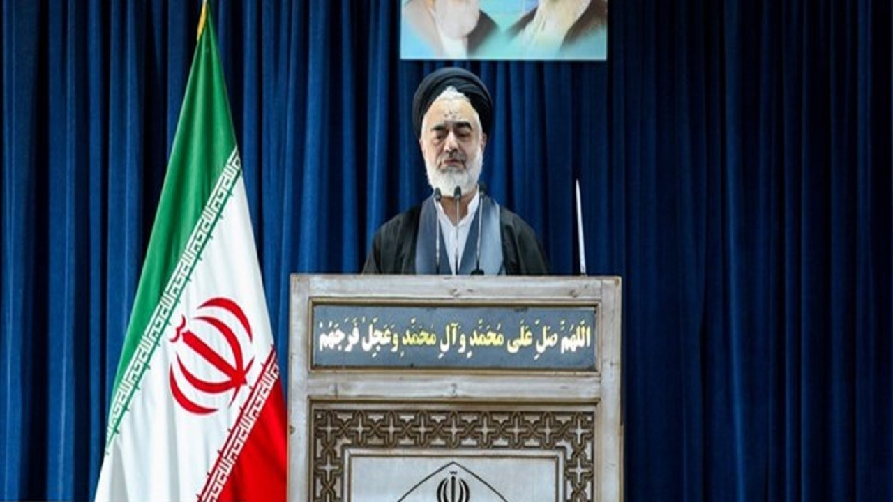 هدف دشمن نابودی نظام اسلامی است