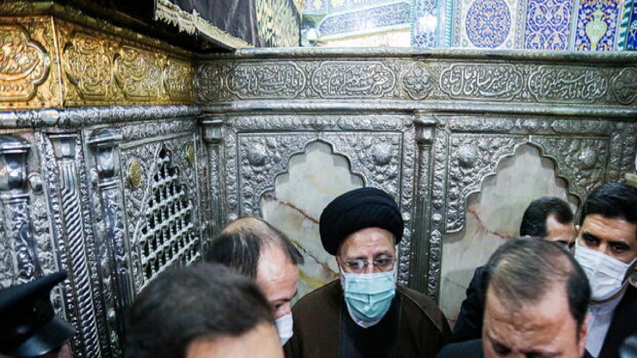 سفر زیارتی رئیس جمهور به استان قم