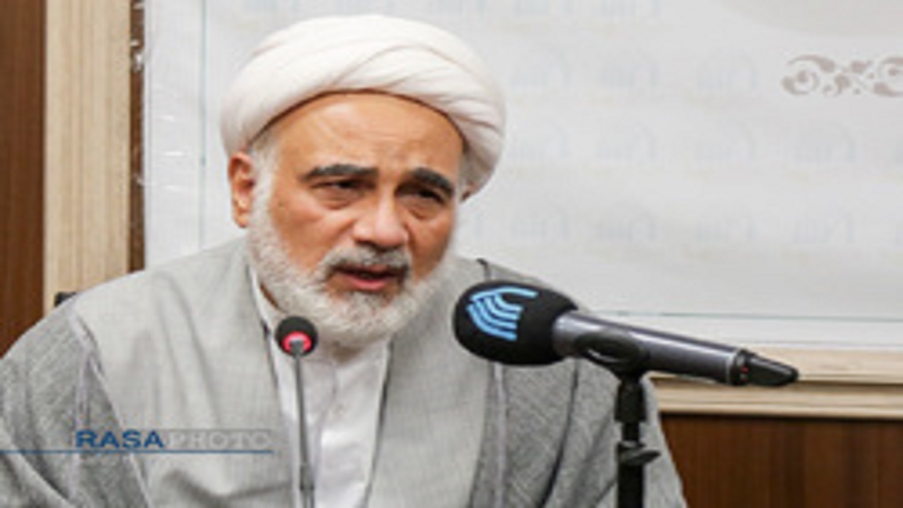 سلبریتی‌ها در قبال خسارت‌های وارده به کشور مسئول هستند