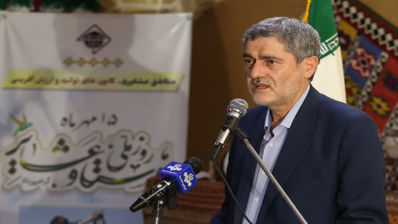 بی‌هویت کردن دینی و ملی جوامع، بزرگترین اجحاف درحق ملت‌هاست/تشکیل مجمع خیرین عشایر