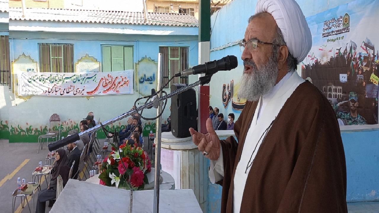 ماموران انتظامی حافظان حدود الهی هستند