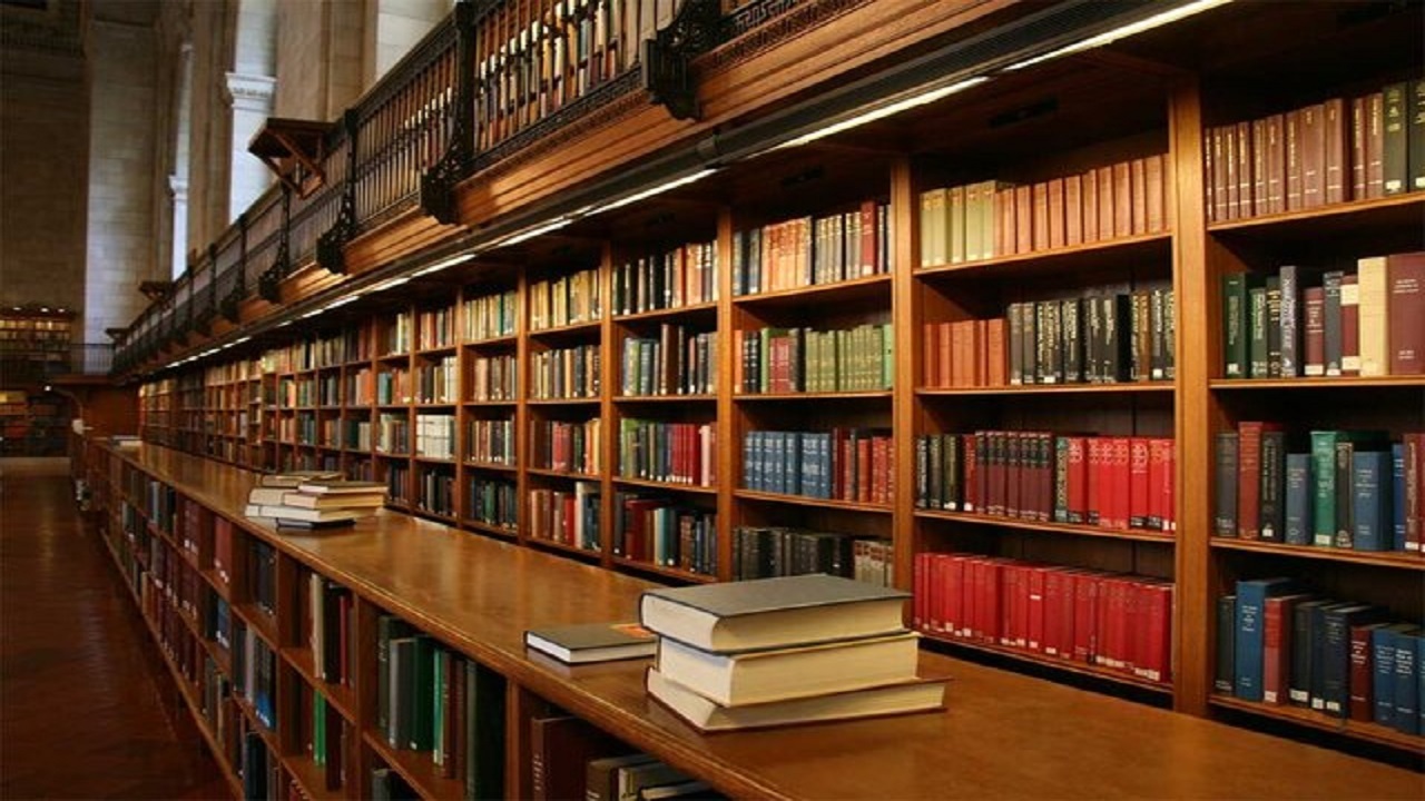 آغاز به کار دبیرخانه دائمی پایتختی کتاب شاهین‌شهر