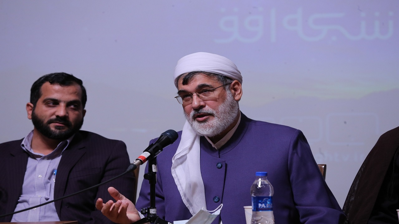 جمهوری اسلامی ایران پرچم اسلام را بالا برد