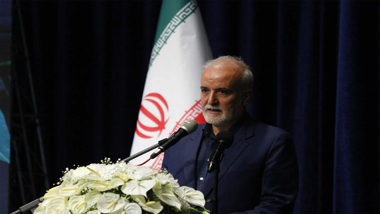 ایجاد پنجره واحد سرمایه‌گذاری و اصلاح وضع نامطلوب مبلمان شهری/ بر اصل ساده زیستی مدیران توجه داریم