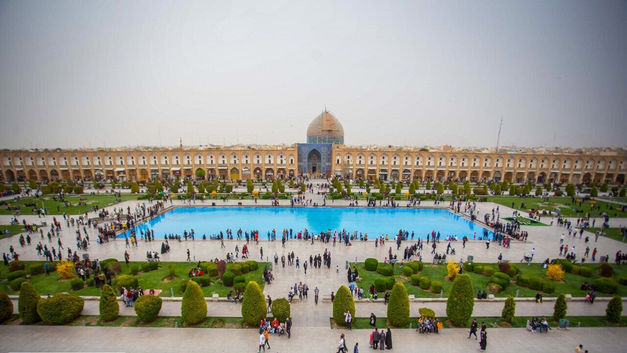 اجرای طرح ارزیابی خطر حریق در میدان نقش جهان اصفهان