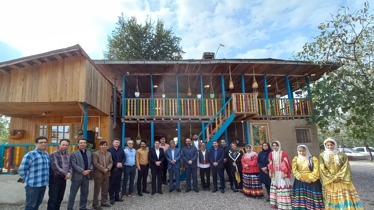 افتتاح یک واحد بومگردی در روستای تخسم رشت