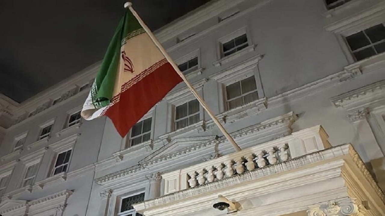 کاردار ایران در لندن: اوضاع سفارت آرام است