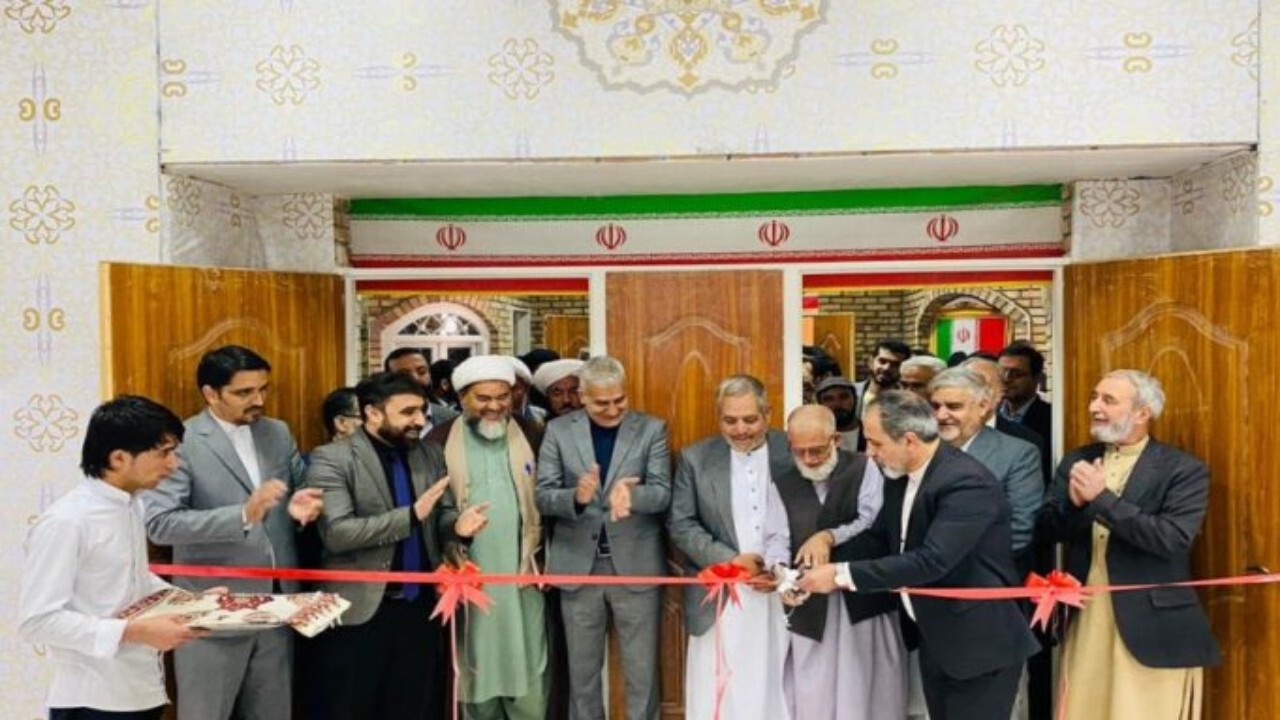 نمایشگاه خطاطی مشترک میان افغانستان و ایران در هرات برگزار شد