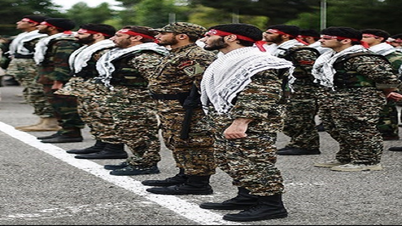 برگزاری صبحگاه مشترک نیروهای مسلح در ملکان