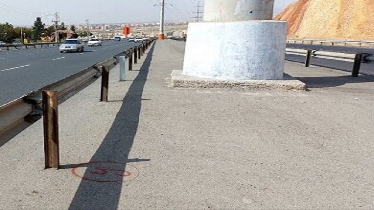 نصب و تعمیر ۱۲۵ مجموعه گاردریل در اتوبان پاسداران تبریز