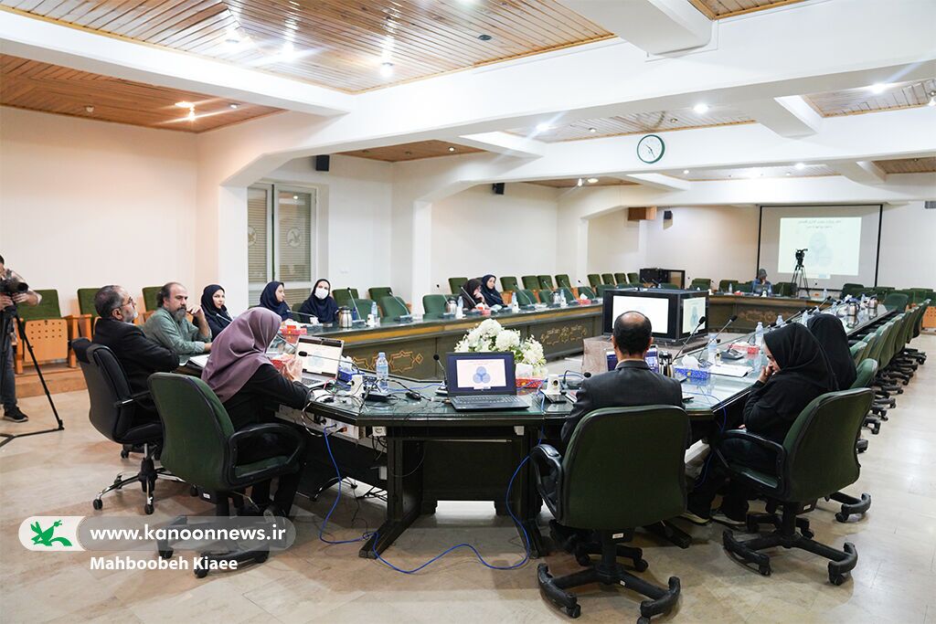 نشست هفته ملی کودک