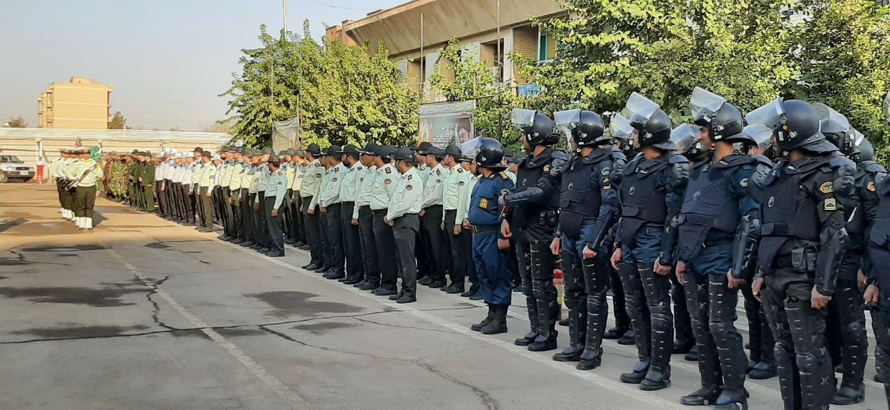 حکم رهبری بالاترین امتیاز نیروی انتظامی است