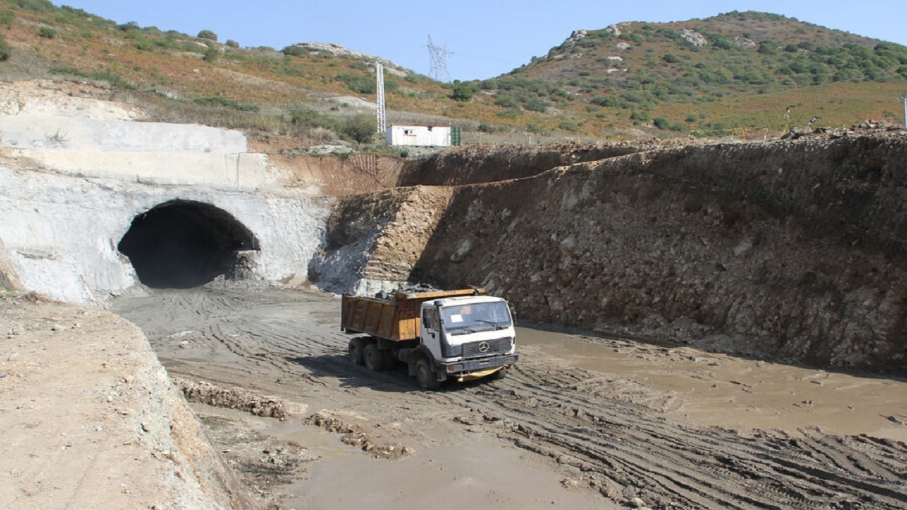 در صورت تامین اعتبار تونل دوم حیران سال آینده زیربار ترافیک می‌رود