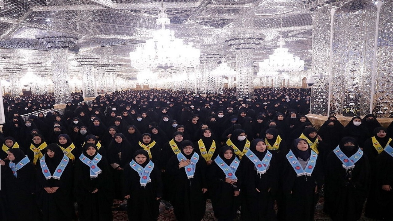 برگزاری همایش نور چشم برای دانش آموزان دختر مشهدی