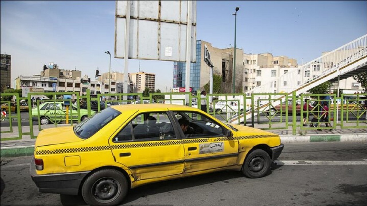 تاکسی‌های بالای ۲۰ سال قدمت باید نوسازی شوند