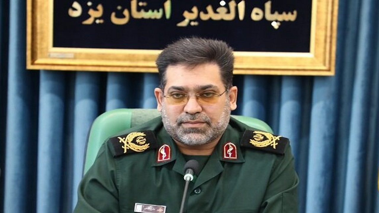 دفاع مقدس از قیام امام حسین (ع) نشأت گرفته است