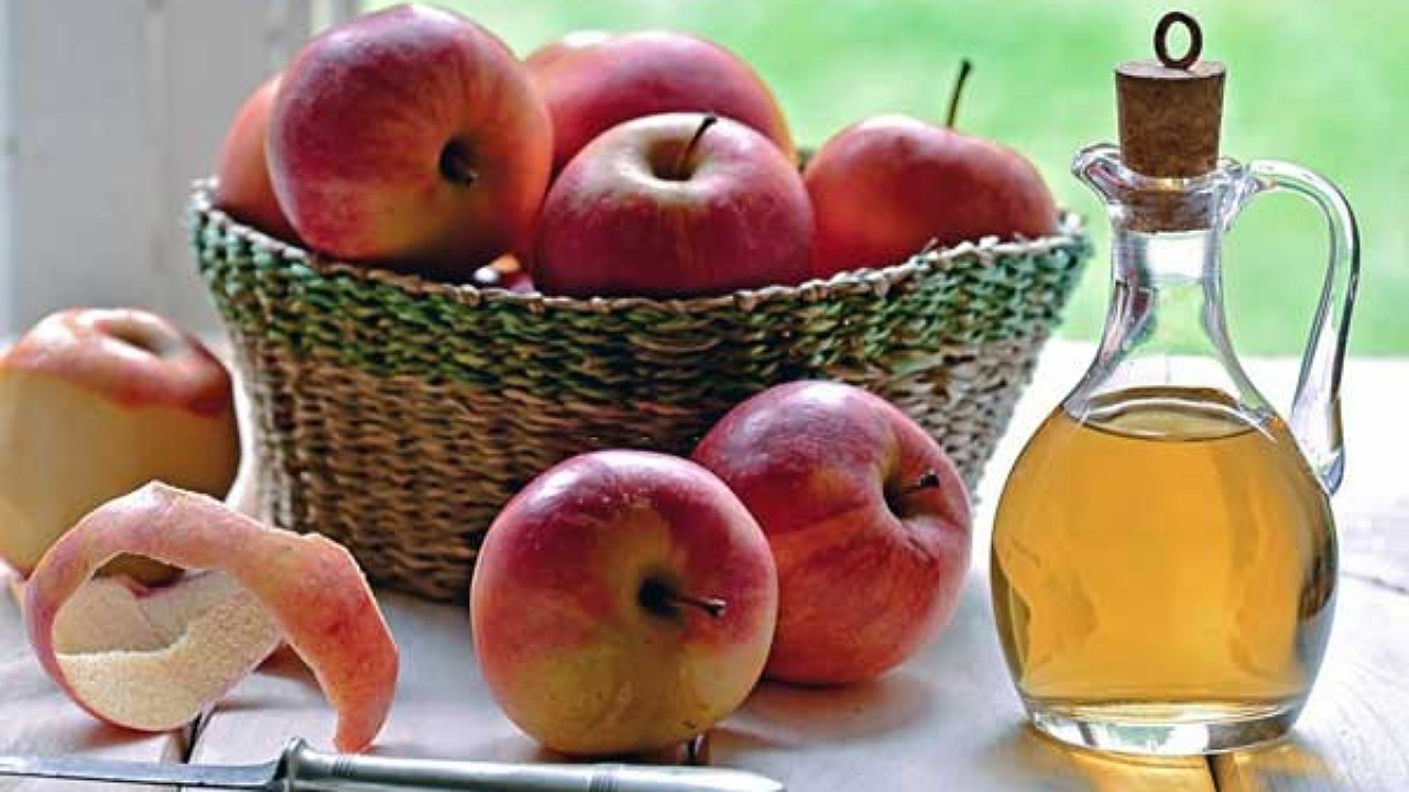 آیا می‌توانیم از سرکه سیب برای درمان عفونت گوش استفاده کنیم؟