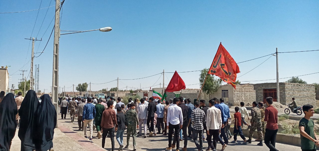 راهپیمایی نمازگزاران در اعتراض به حوادث اخیر + فیلم و تصاویر