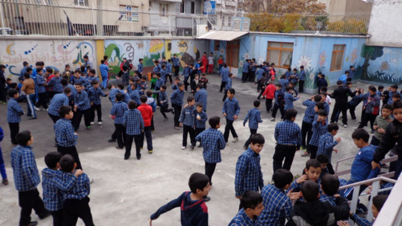 مدارس الگوی تحول با هدف ایجاد انگیزه در سایر مدارس راه‌اندازی می شوند
