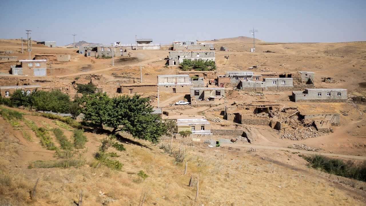 فراهم ساختن امکانات رفاهی درخواست اهالی روستای تایشه‌ای شد