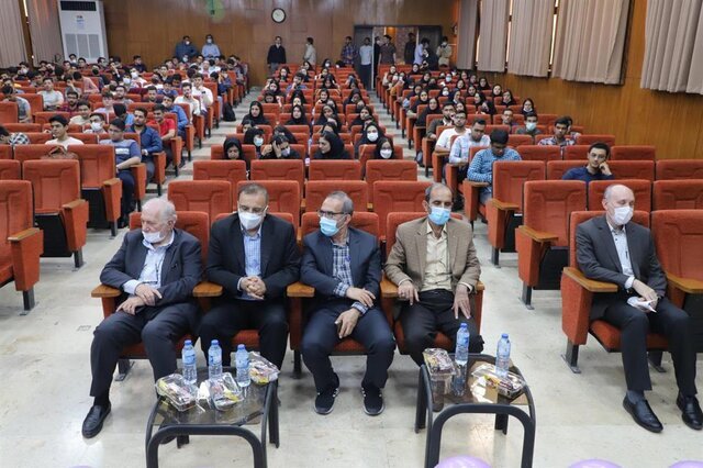 ّآئین "مهرواره رویش" در علوم پزشکی شیراز برگزار شد