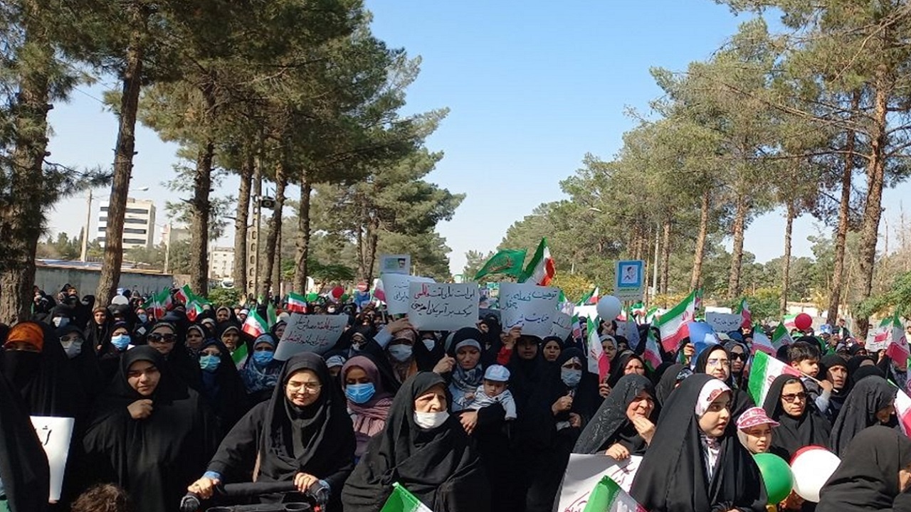 راهپیمایی و اجتماع بزرگ بانوان در خراسان جنوبی + تصاویر