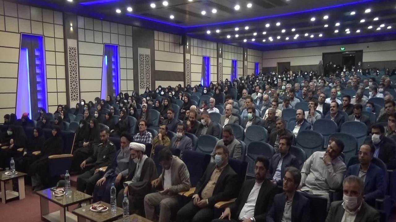 معلمان از فرصت هدایتگری بهره ببرند