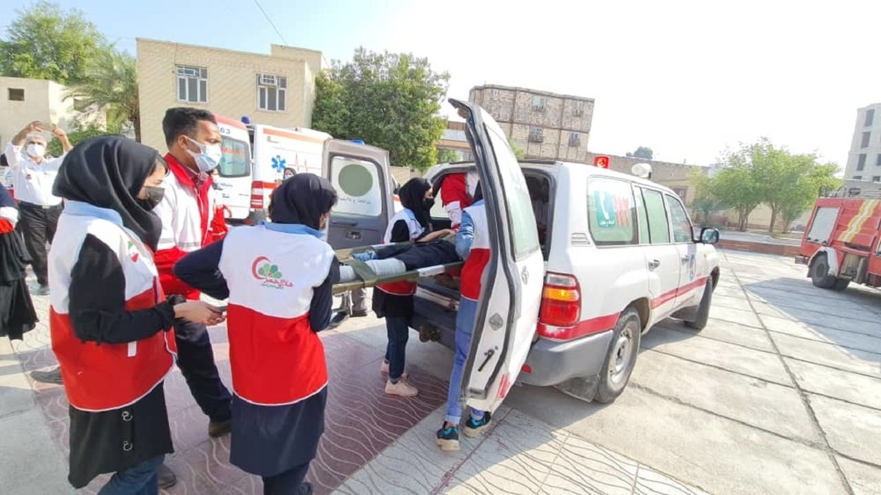 مانور آمادگی در برابر زلزله خانه های هلال زنجان برگزار شد