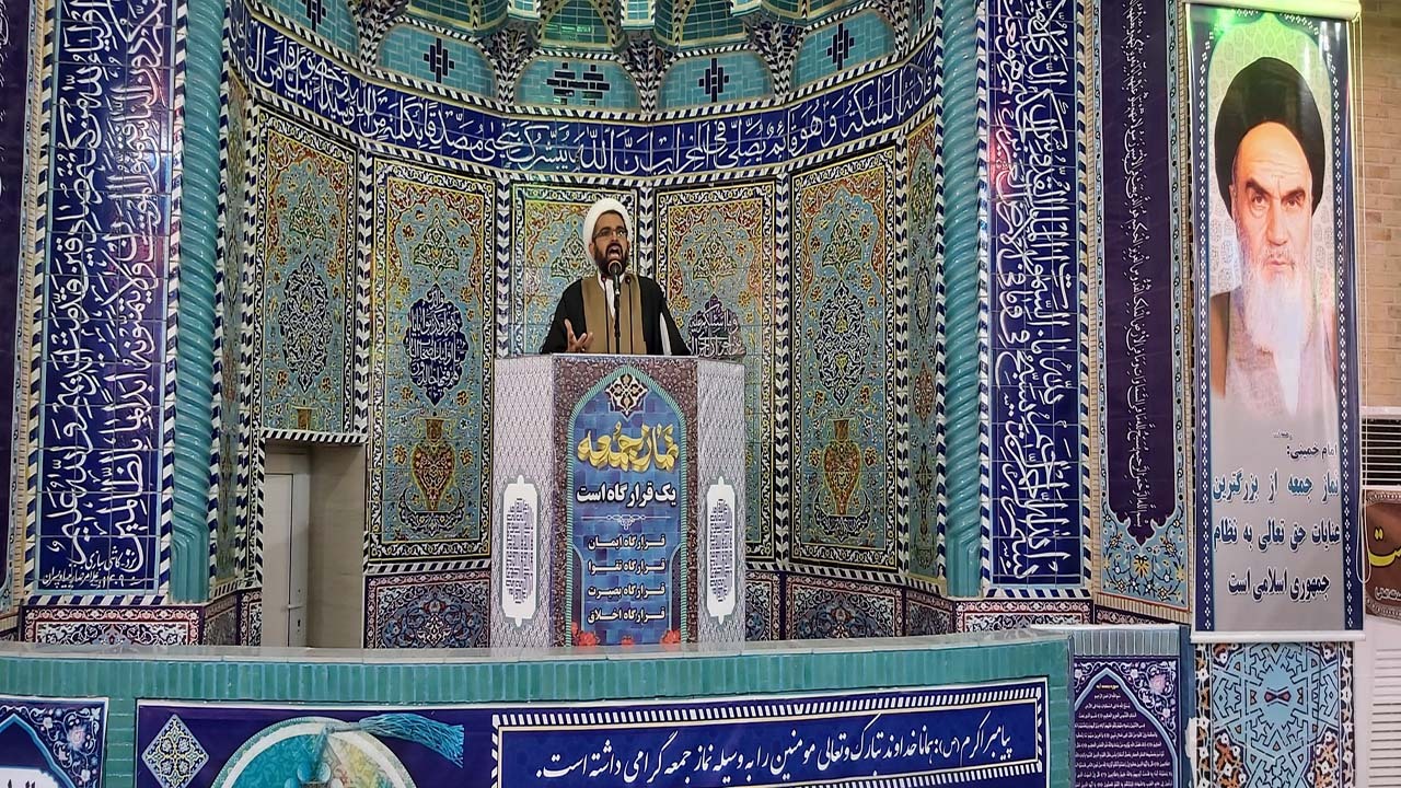 مسئولان به وضعیت کشاورزی در شهرستان انار رسیدگی کنند