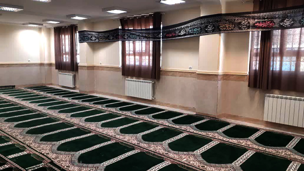 تجهیز نمازخانه مدارس دارالعباده یزد