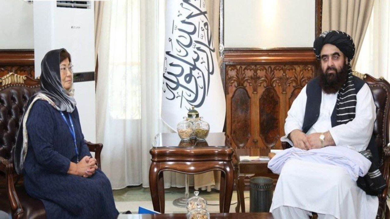 اوتونبایوا و امیرخان متقی اوضاع افغانستان را بررسی کردند