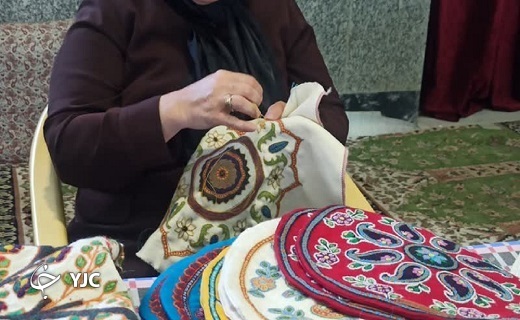 نمایش توانمندیهای بانوان روستای کوشک در جشنواره بانوی روستا نمایش توانمندیهای بانوان روستای کوشک در جشنواره بانوی روستا