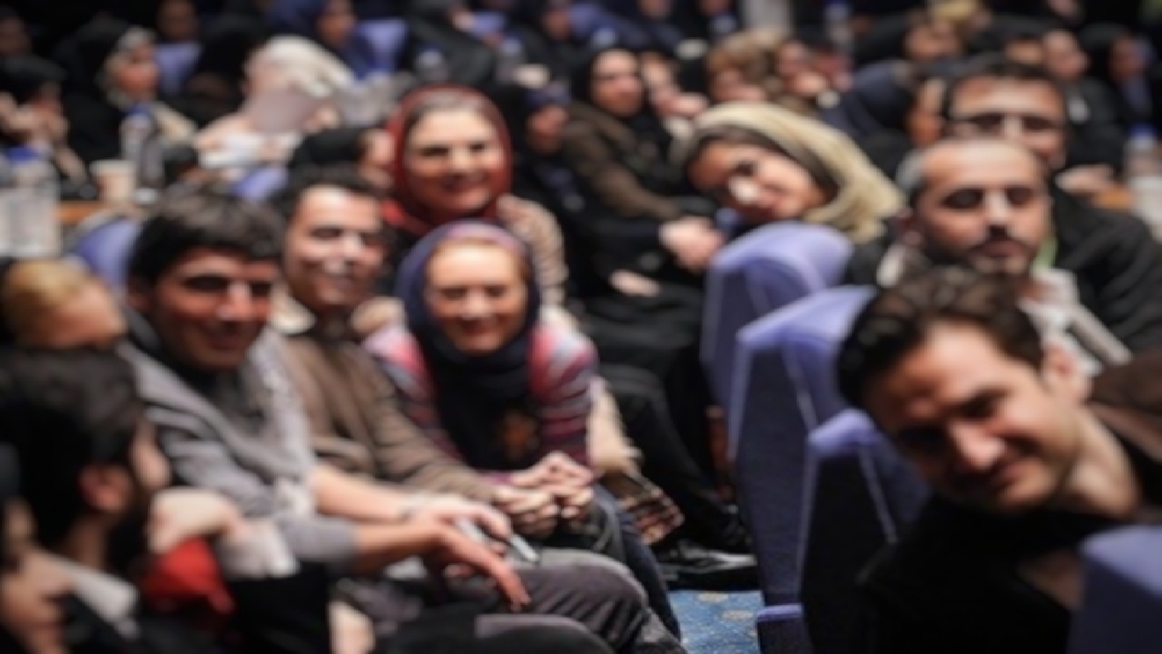 شبکه‌سازی بعضی از سلبریتی‌های داخلی با سرشبکه‌های خارجی