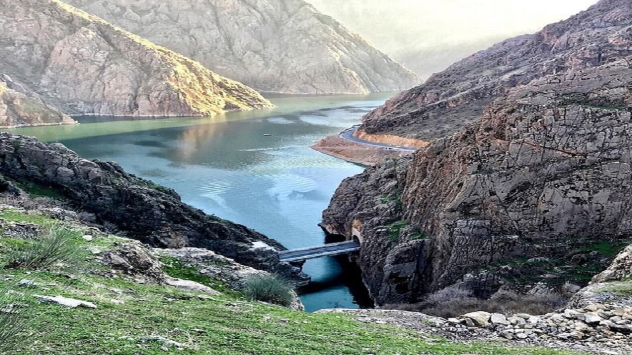 احداث اولین پل معلق آبی خاورمیانه بر رودخانه داریان