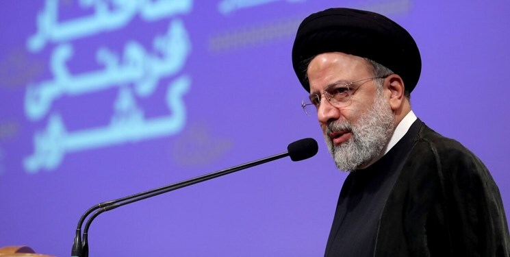 رئیسی: دشمن از راه‌های مختلف برای غارت مغز‌ها تلاش می‌کند
