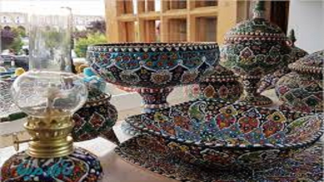 اشتغال ۳۰۰ نفر در ۱۵ واحد فعال مینا کاری اسدآباد