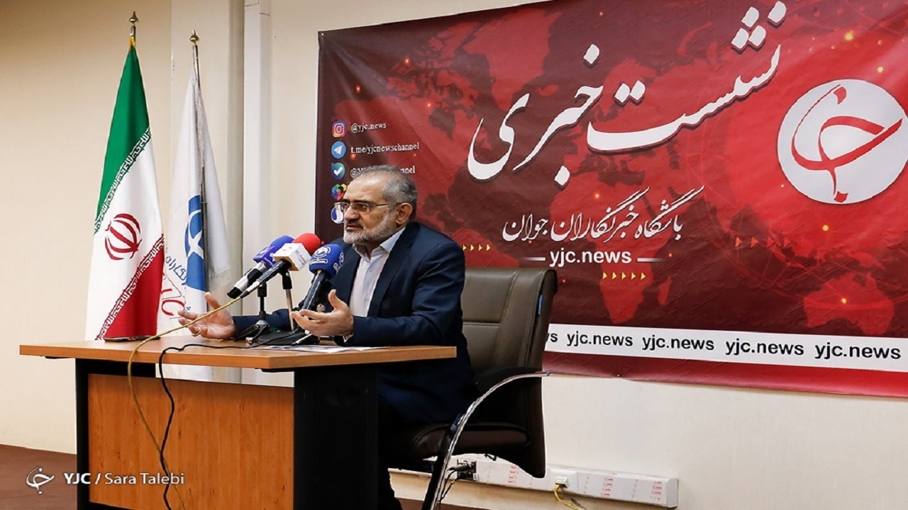حسینی: ایراداتی که درباره آقای زاهدی وفا مطرح بود درباره مرتضوی  صدق نمی‌کند/ نمایندگان تا پایان حمایت کنند
