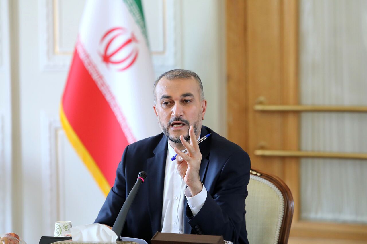 امیرعبداللهیان: وزارت خارجه امروز تعدادی از مقامات و موسسات غربی را تحریم می‌کند
