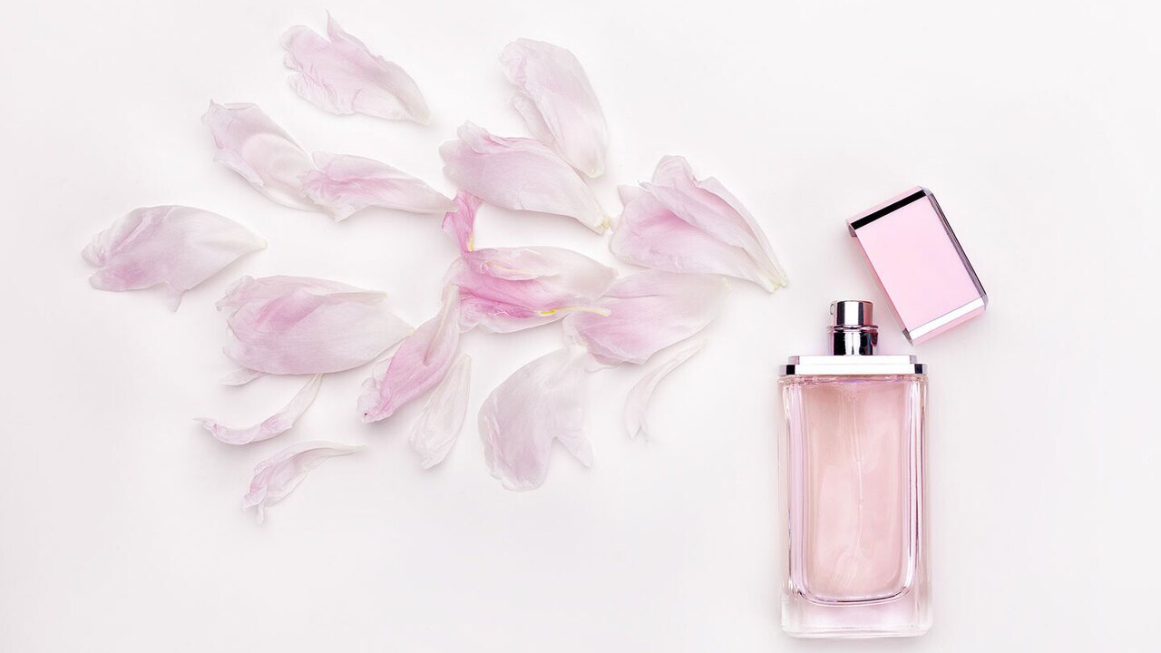 راز عطر زدن اصولی + فیلم