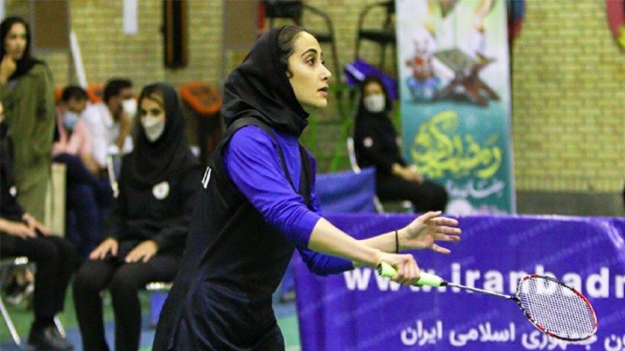 بانوی بدمینتون باز اصفهانی در مسیر مسابقات بین‌المللی