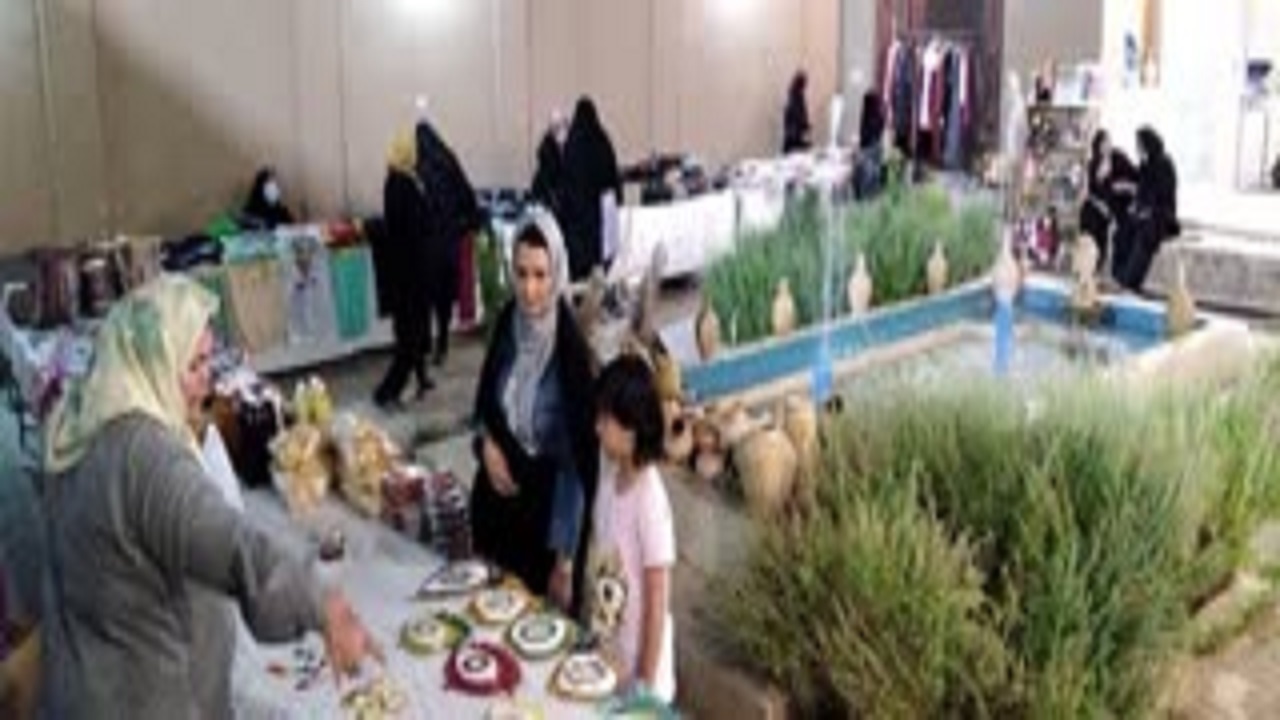برپایی بازارچه مشاغل خانگی در میبد