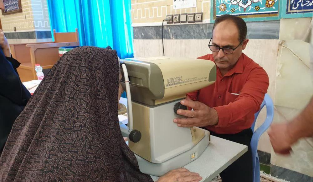 ۴۸۰ جهادگر سلامت در استان قم خدمت رسانی می‌کنند