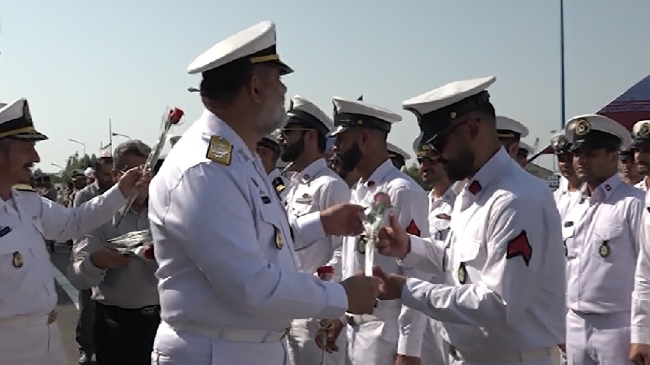 بازگشت ناوگروه نیروی دریایی ارتش از ماموریت بین المللی