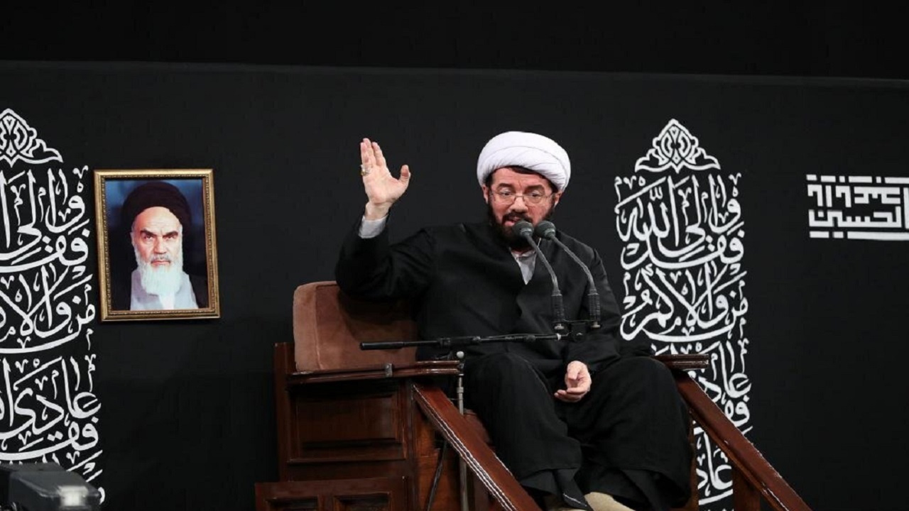 دشمنان با اساس نظام مقدس جمهوری اسلامی مشکل دارند